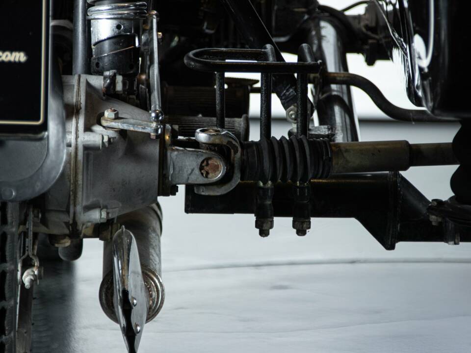 Image 25/50 de Ural DUMMY (2003)
