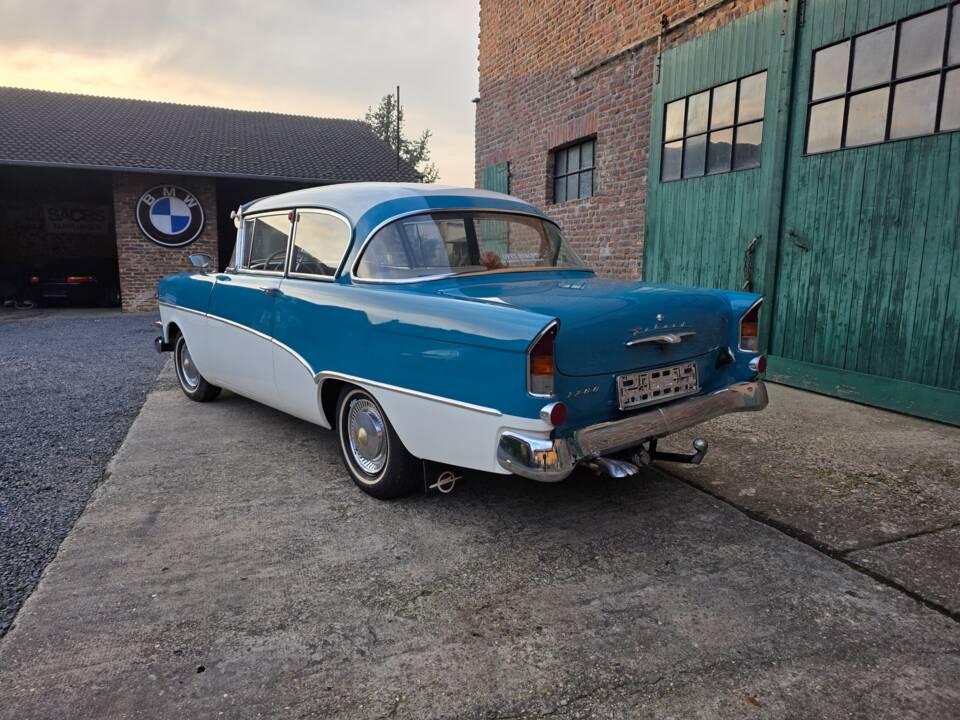 Image 12/45 de Opel Olympia Rekord 1700 (1960)