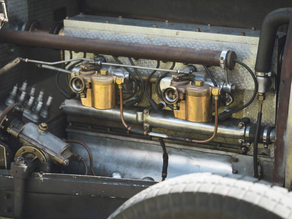 Image 2/36 de Bugatti Type 30 (1923)