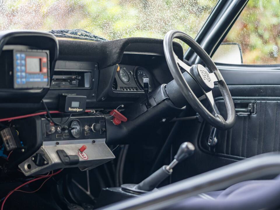 Bild 48/50 von Ford Escort RS 1800 (1975)