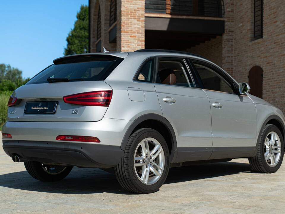 Bild 6/50 von Audi Q3 2.0 TDI quattro (2012)