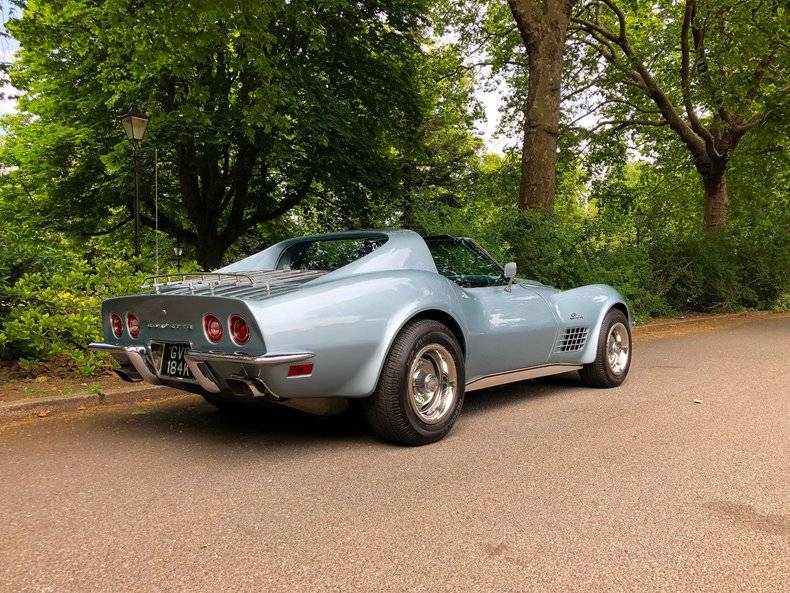 Image 29/50 of Chevrolet Corvette Stingray (1972)