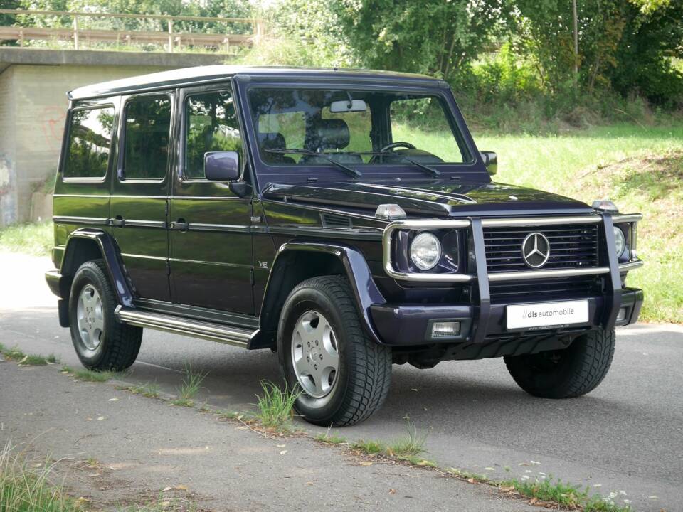 Imagen 3/26 de Mercedes-Benz 500 GE (1996)