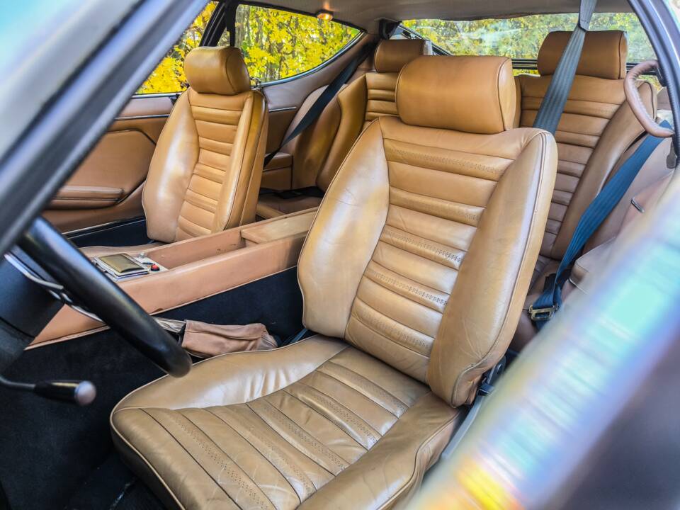 Bild 19/35 von Lamborghini Espada 400 GT (1976)