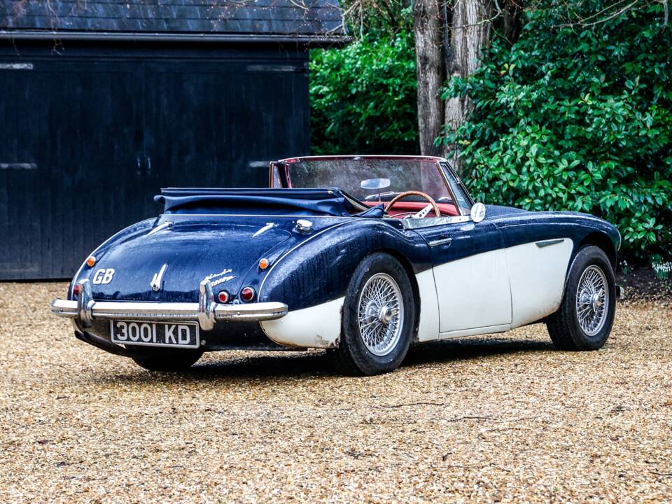 Image 3/26 of Austin-Healey 3000 Mk II (BJ7) (1962)