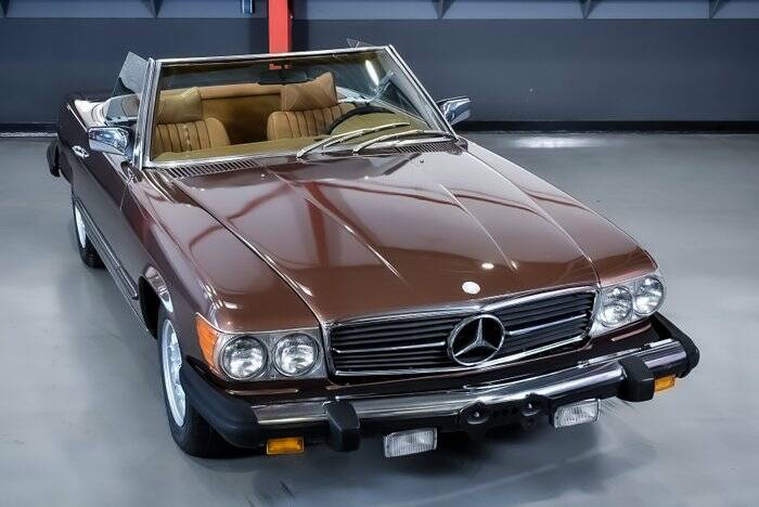 Image 4/7 of Mercedes-Benz 450 SL (1977)