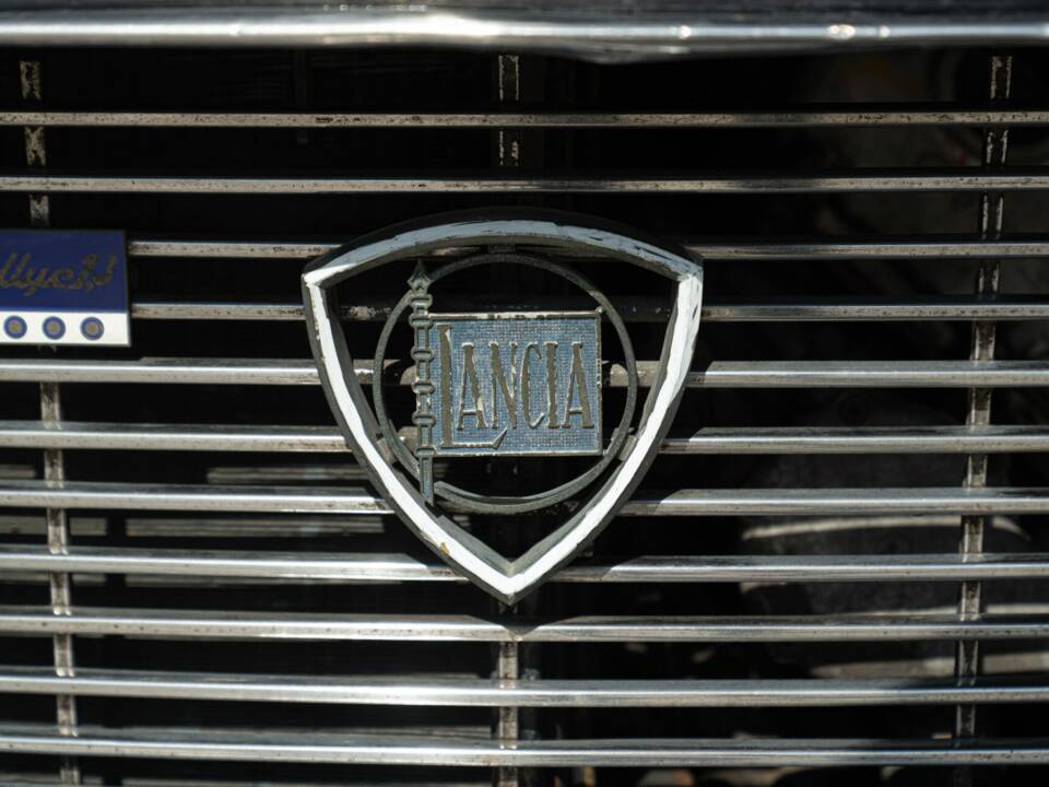 Image 14/50 of Lancia Fulvia Coupe Rallye (1967)