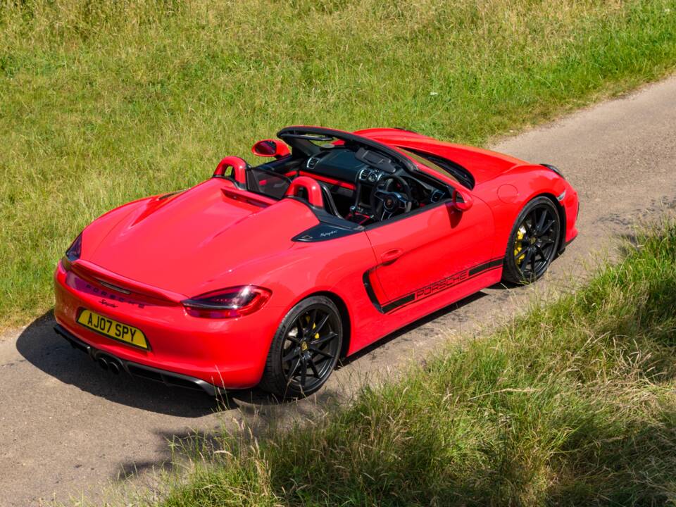 Image 23/24 of Porsche 718 Boxster Spyder (2015)