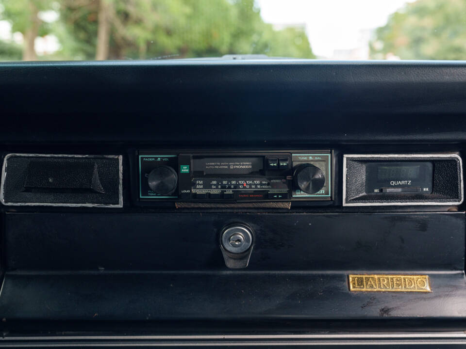 Image 20/26 of Jeep Cherokee Laredo (1980)