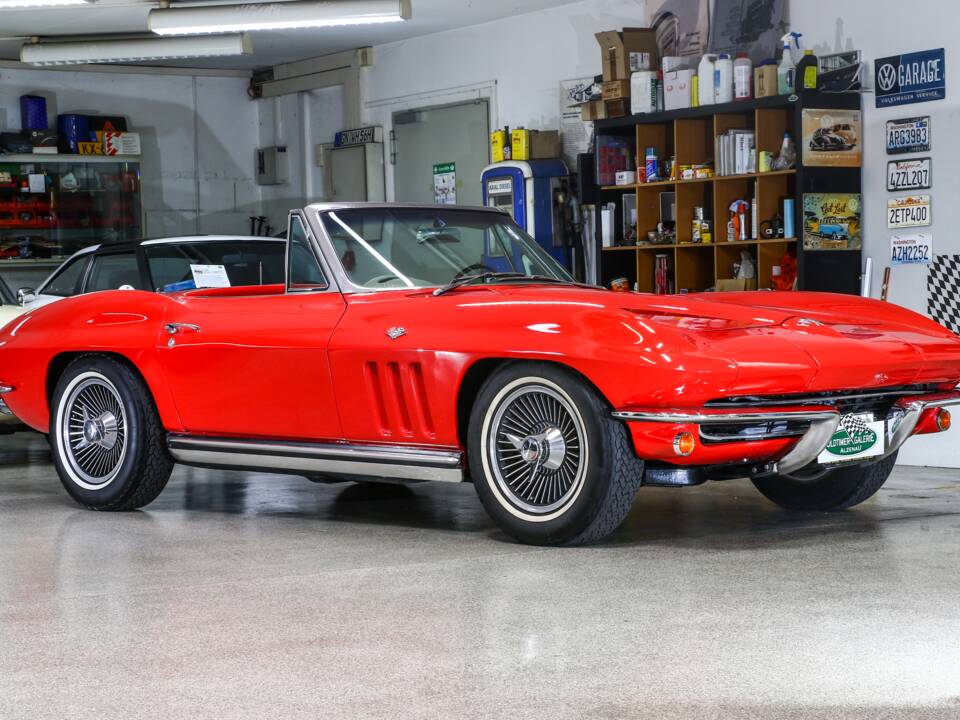 Bild 3/23 von Chevrolet Corvette Sting Ray Convertible (1965)