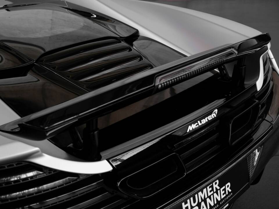 Bild 50/50 von McLaren 650S Spider (2016)