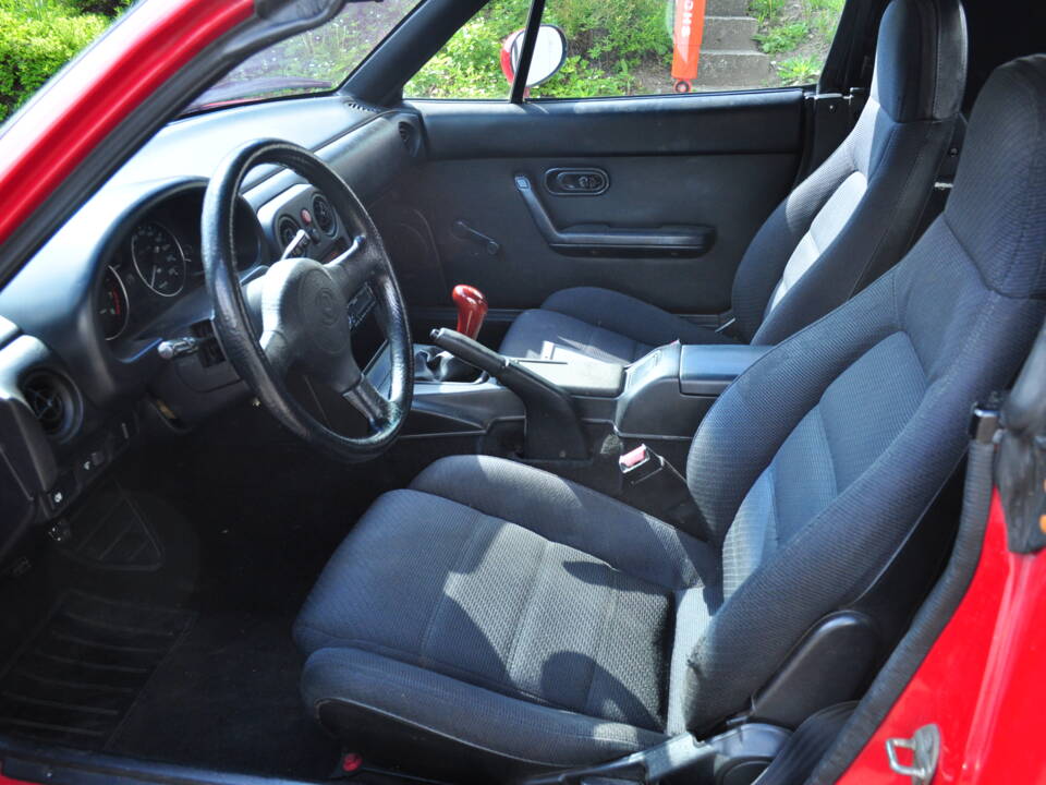 Image 8/13 of Mazda MX-5 1.6 (1991)