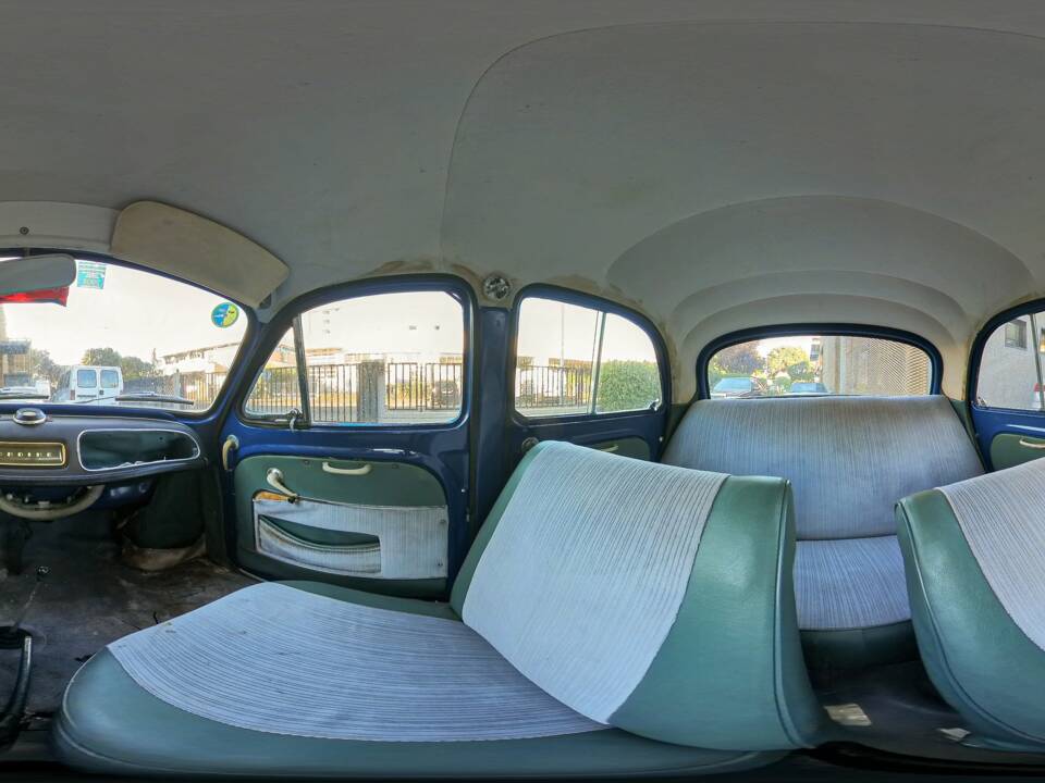 Bild 41/41 von Renault Ondine (1962)