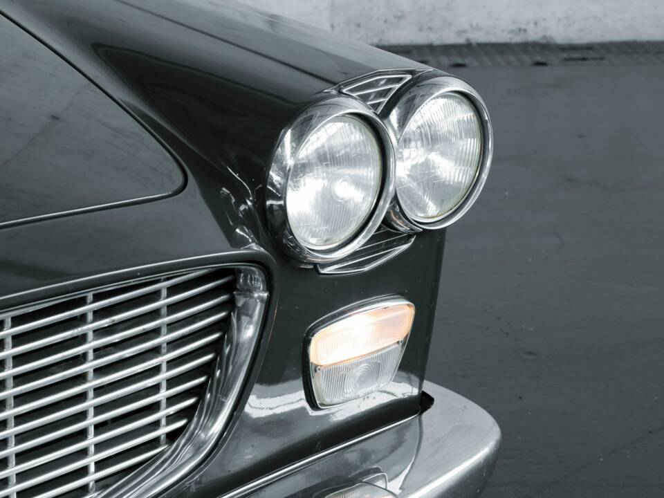 Image 47/50 of Lancia Flavia 1800 (1965)
