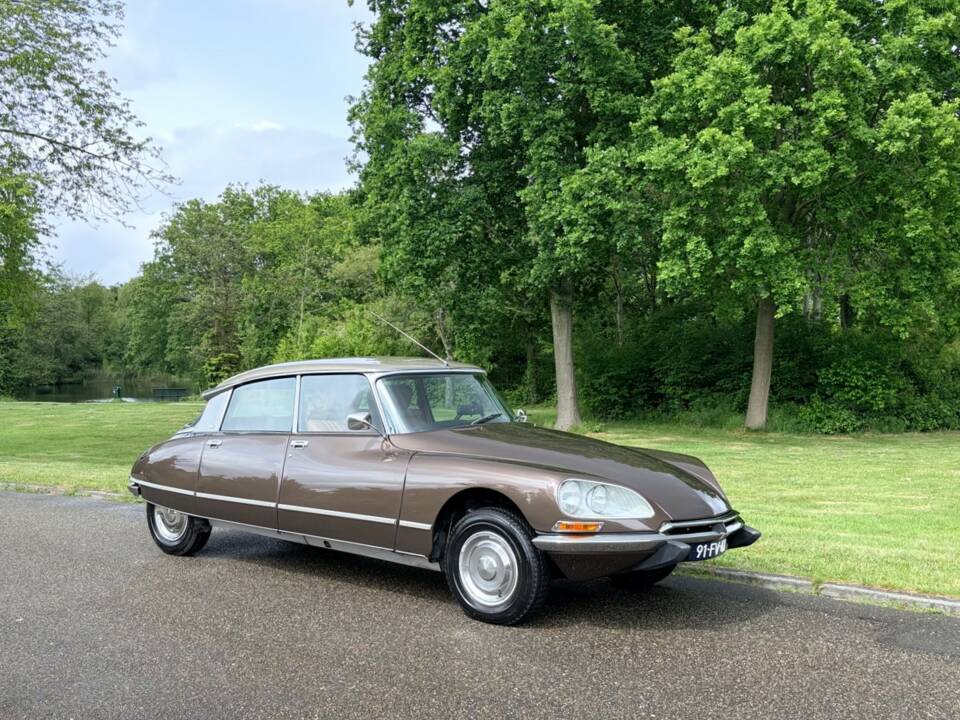 Immagine 12/18 di Citroën DS 23 Pallas (1975)