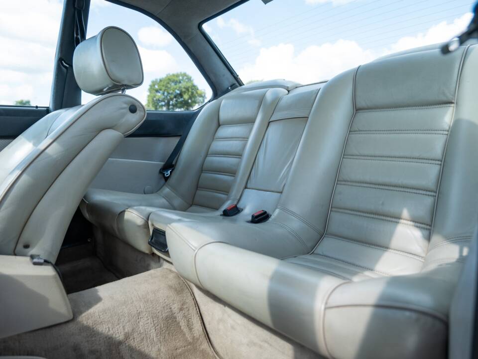 Bild 20/44 von BMW 628 CSi (1900)