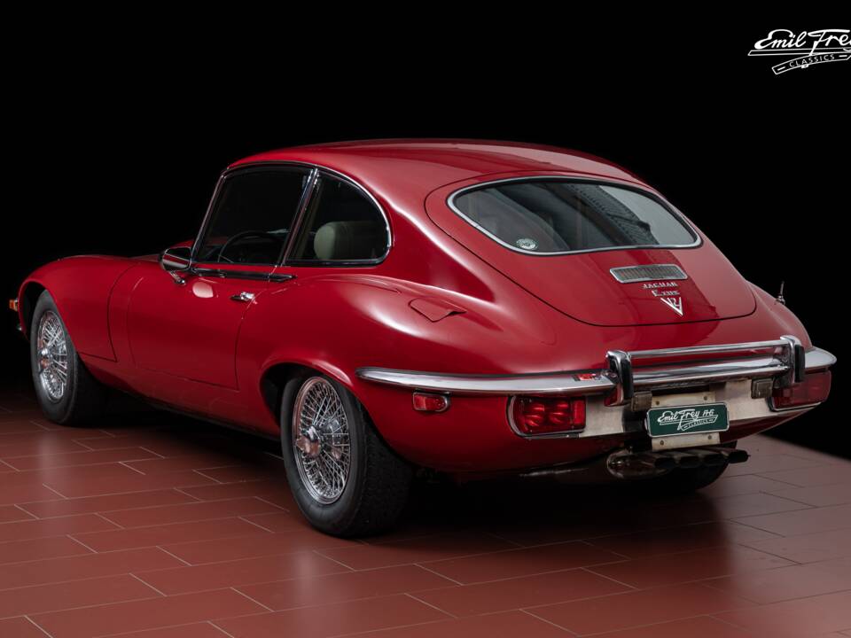 Immagine 3/7 di Jaguar Type E V12 (2+2) (1972)