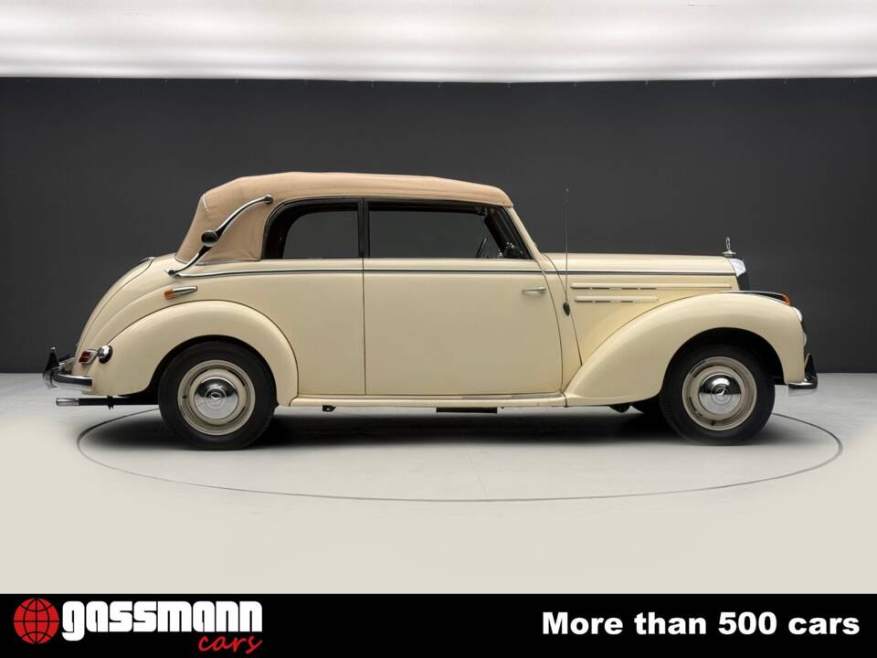 Afbeelding 4/15 van Mercedes-Benz 220 Cabriolet B (1951)