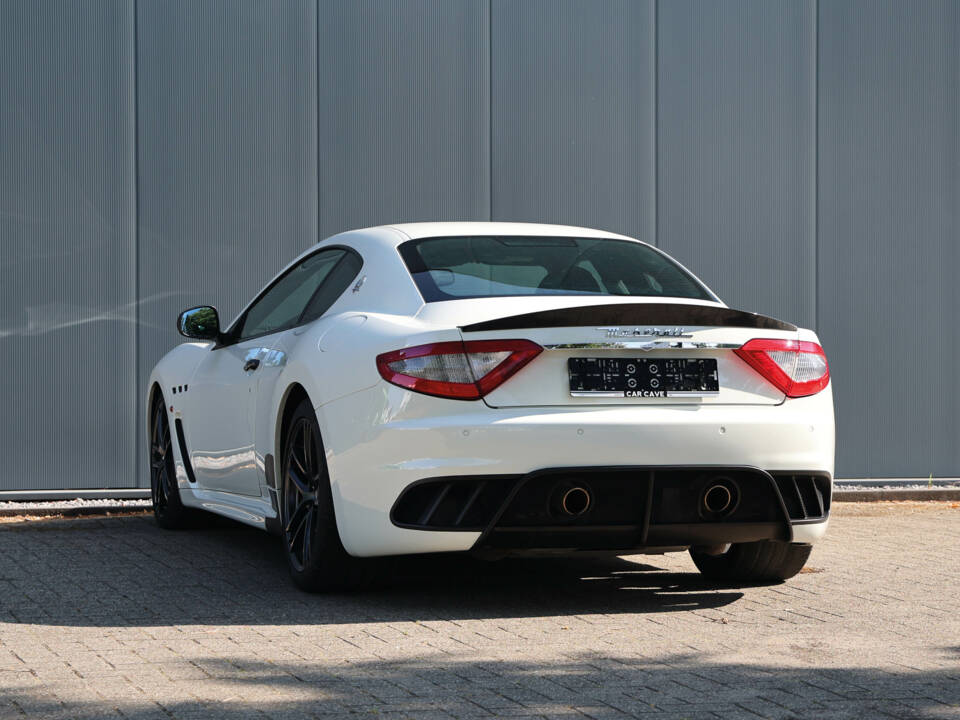 Bild 41/60 von Maserati GranTurismo MC Stradale (2012)