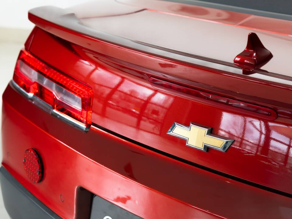 Bild 22/25 von Chevrolet Camaro 3.6L (2015)