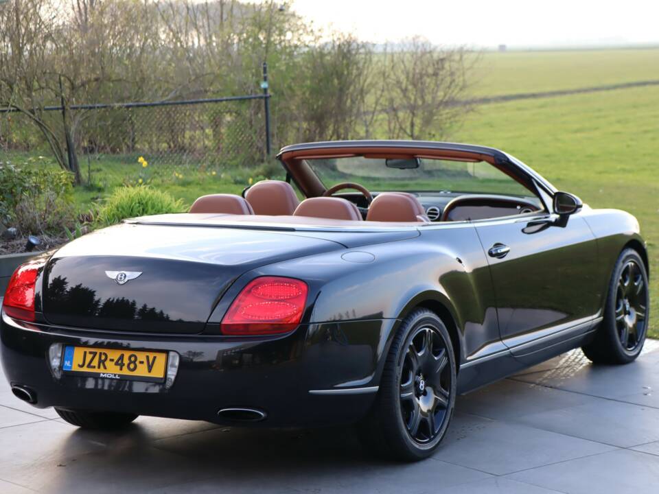 Image 31/50 of Bentley Continental GTC (2007)