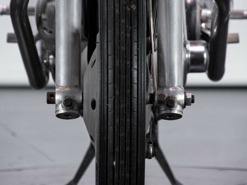 Immagine 41/50 di A.J.S. DUMMY (1960)