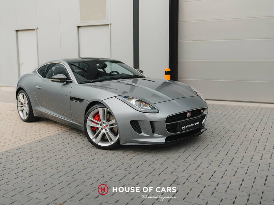 Image 4/47 of Jaguar F-Type S (2015)