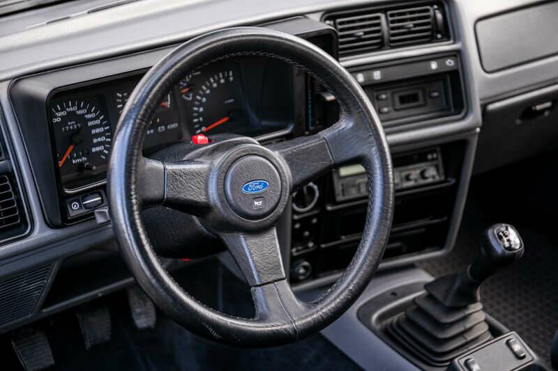 Imagen 28/36 de Ford Sierra RS Cosworth (1986)