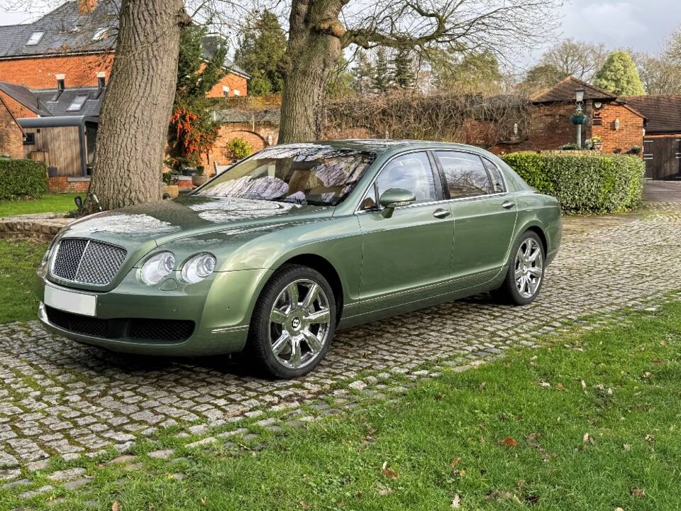 Image 1/28 of Bentley Continental Flying Spur (2007)