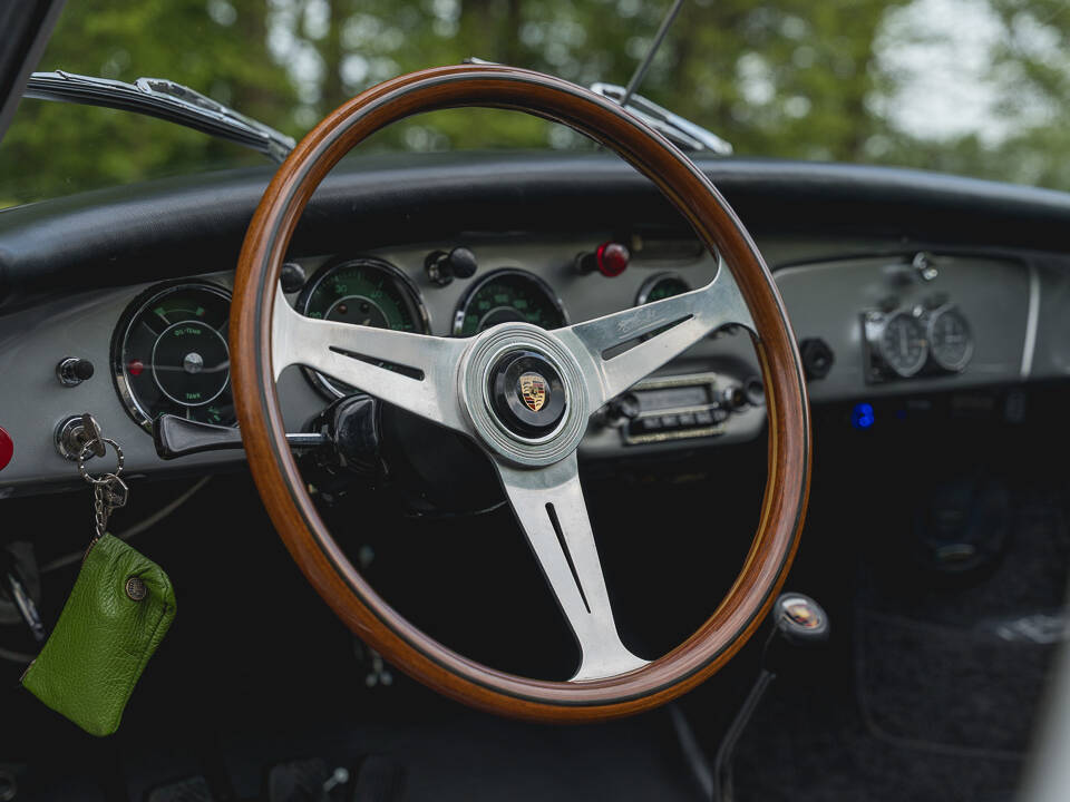 Image 12/28 of Porsche 356 B 1600 (1960)