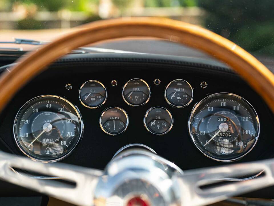 Afbeelding 14/30 van Maserati Mistral 3700 Spyder (1966)