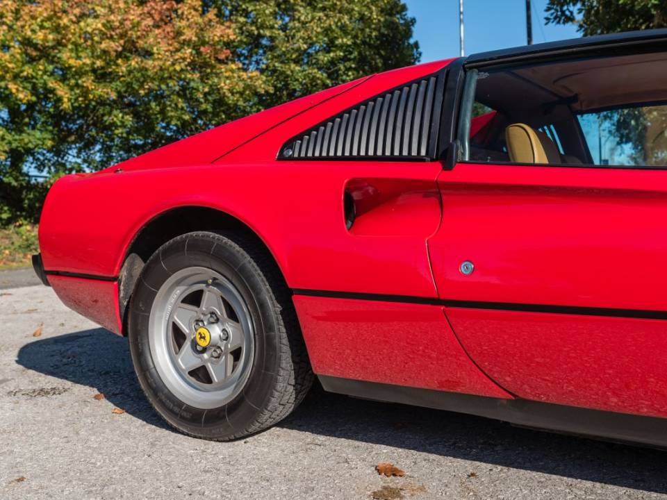 Bild 27/55 von Ferrari 308 GTS Quattrovalvole (1983)