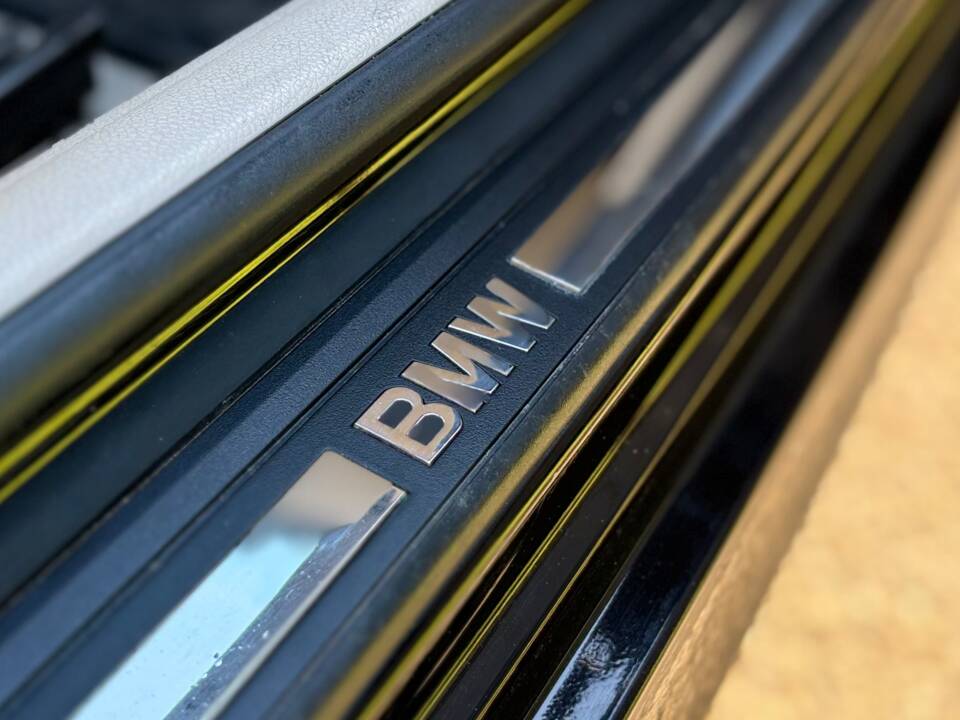 Image 26/37 de BMW 125i (2009)