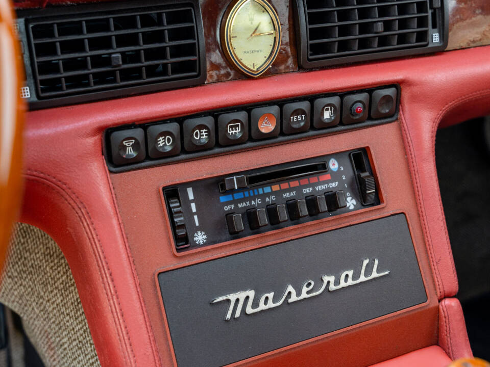 Bild 42/71 von Maserati Biturbo Si (1987)