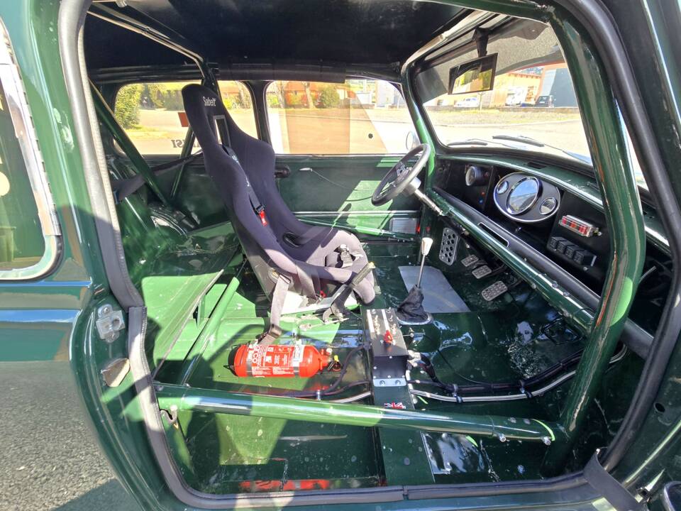 Image 29/61 of Austin Mini Cooper S 1275 (1964)