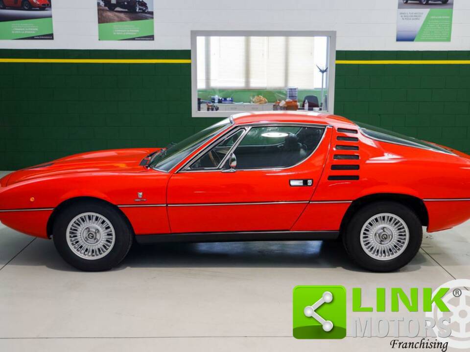 Immagine 3/10 di Alfa Romeo Montreal (1975)