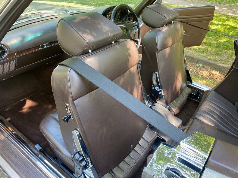 Imagen 47/50 de Mercedes-Benz 500 SL (1989)