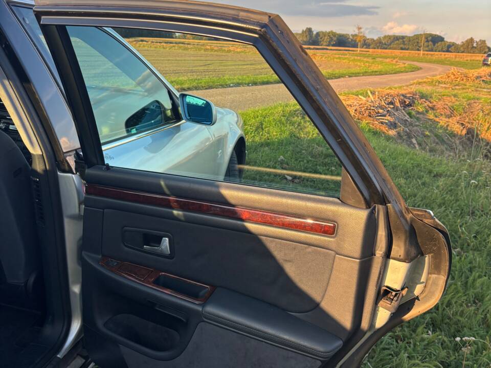 Bild 6/17 von Audi A8 3.7 (1998)