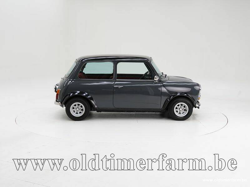 Image 6/15 of Mini 1000 (1983)