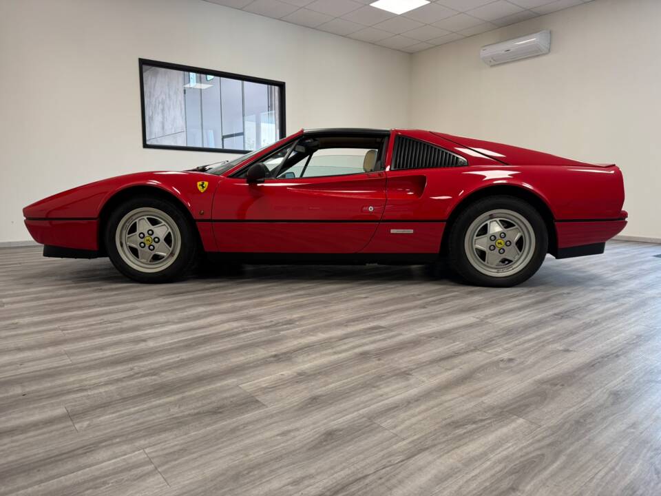 Image 2/59 of Ferrari 328 GTS (1988)