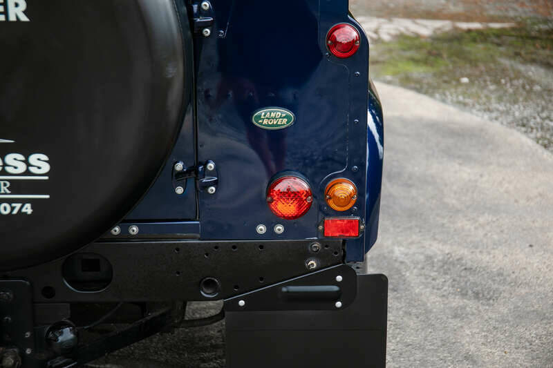 Image 50/50 de Land Rover Defender 90 Td5 (2003)