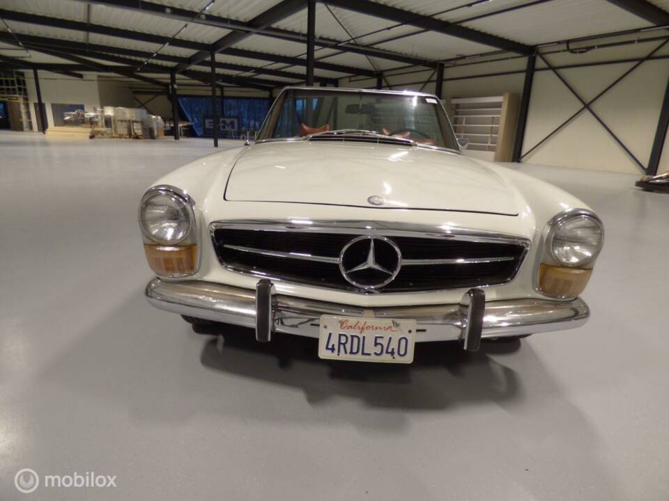 Imagen 9/29 de Mercedes-Benz 280 SL (1970)