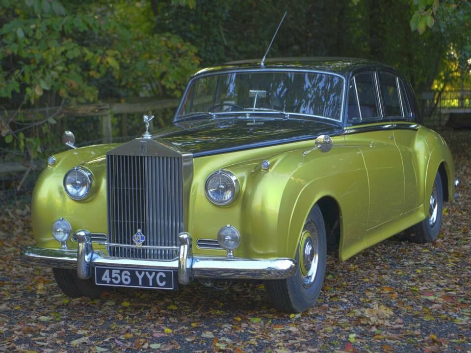 Image 4/38 of Rolls-Royce Silver Cloud I (1959)