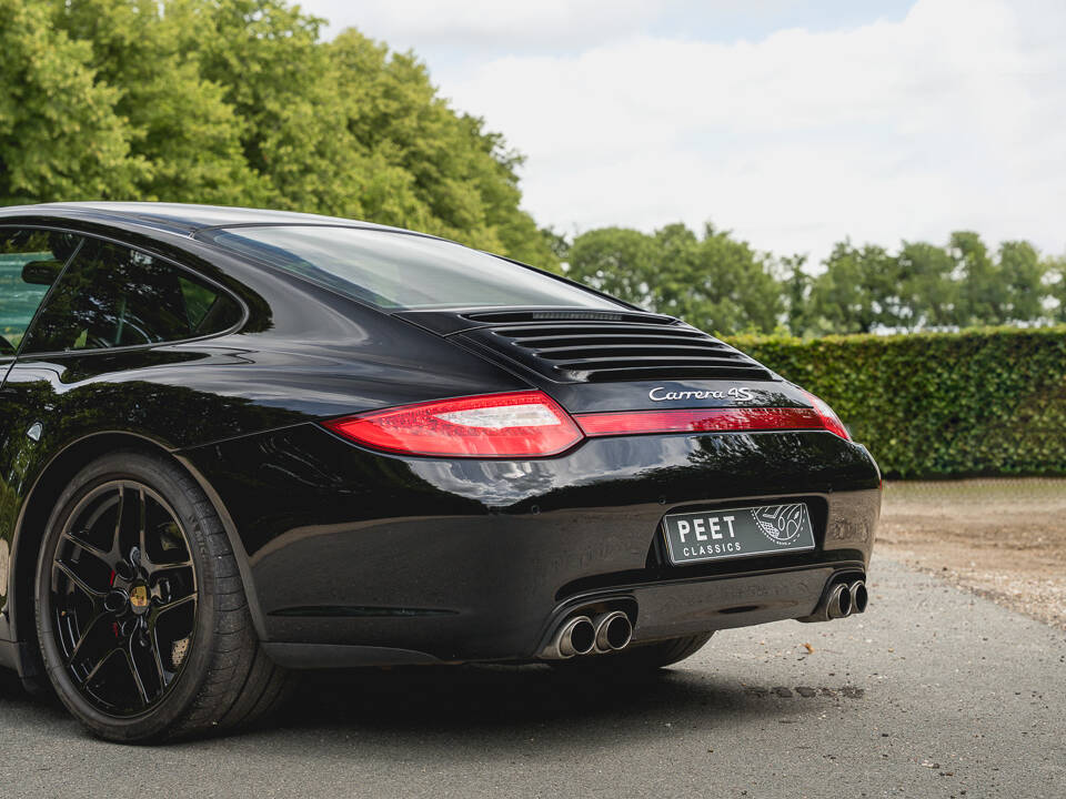 Bild 32/34 von Porsche 911 Carrera S (2008)