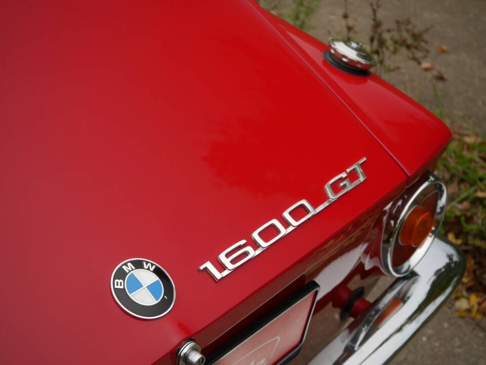 Immagine 9/38 di BMW 1600 GT (1968)