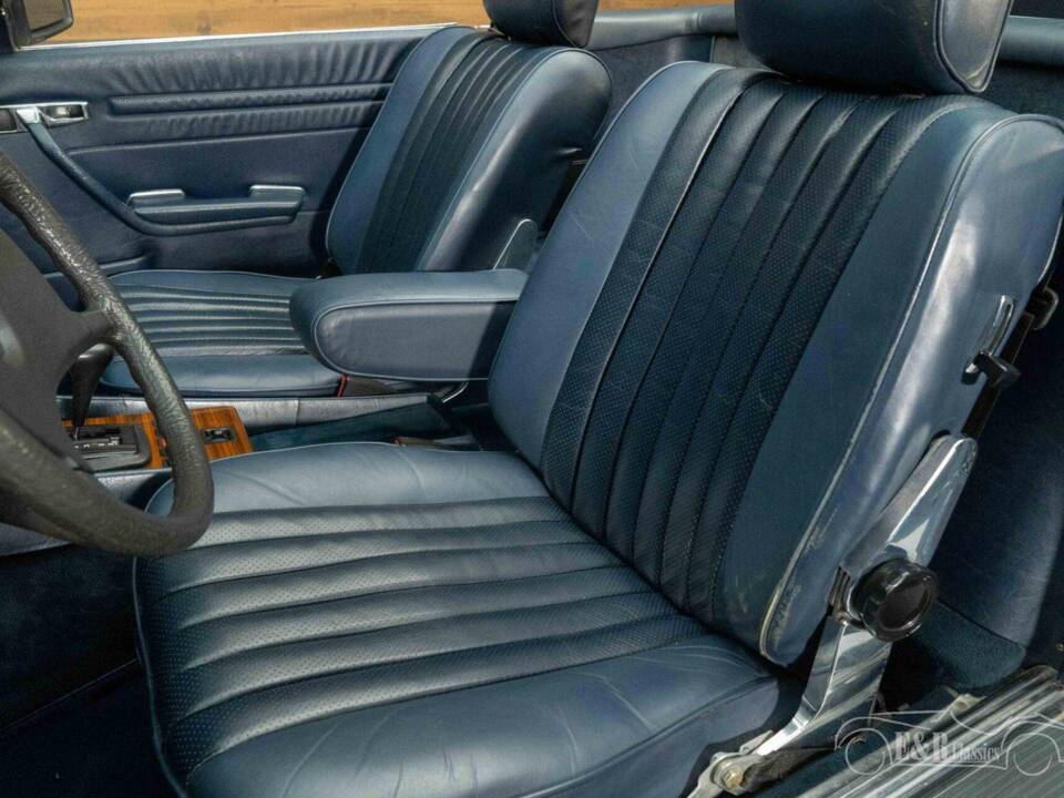 Image 10/19 of Mercedes-Benz 380 SL (1983)