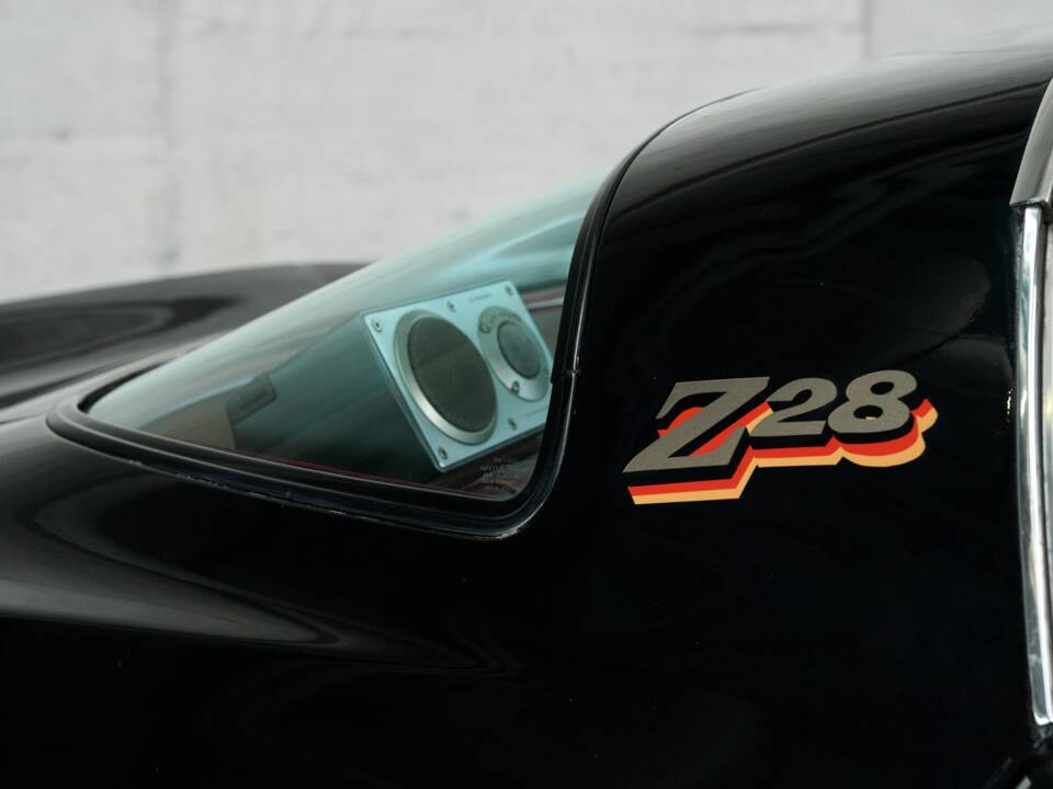Image 31/50 of Chevrolet Camaro Z28 (1978)