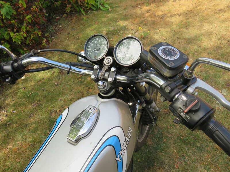 Image 8/36 of Yamaha RD 125 DX (1981)