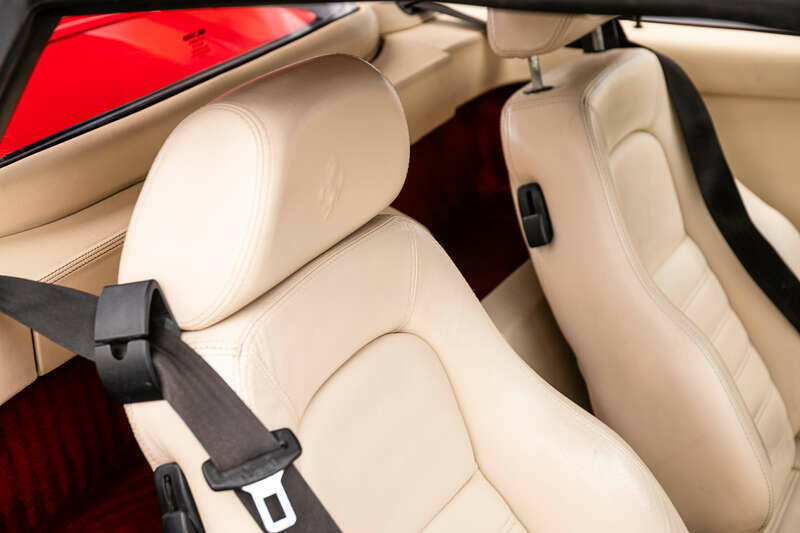 Immagine 22/29 di Ferrari F 355 Berlinetta (1998)