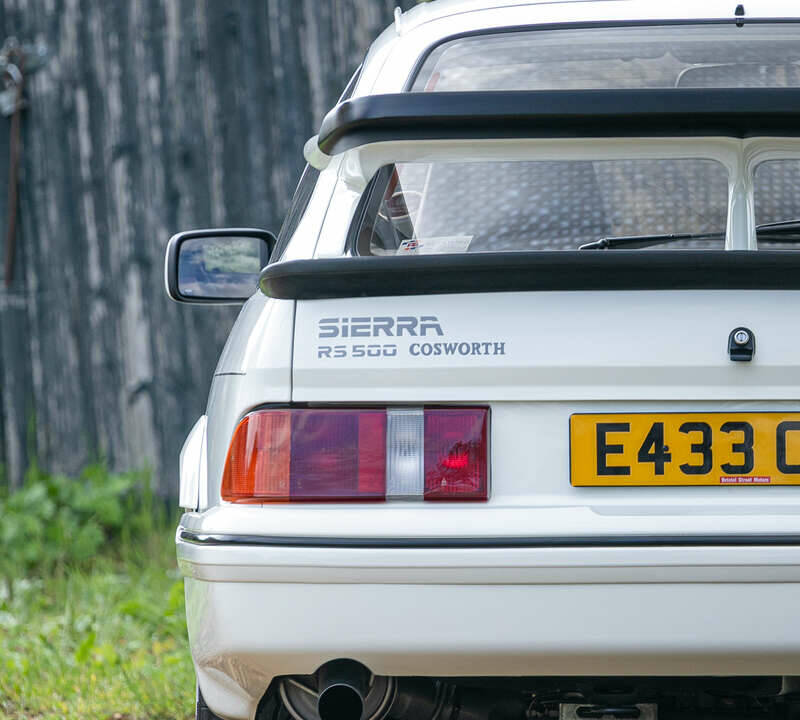 Image 39/47 of Ford Sierra RS 500 Cosworth (1987)